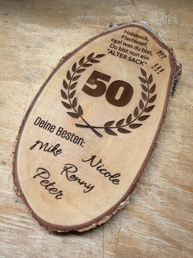 Baumscheibe oval zum 50ten Geburtstag